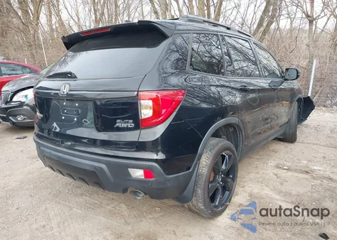 2019 Honda Passport Elite z USA, uszkodzony, nr VIN 5FNYF8H03KB016749